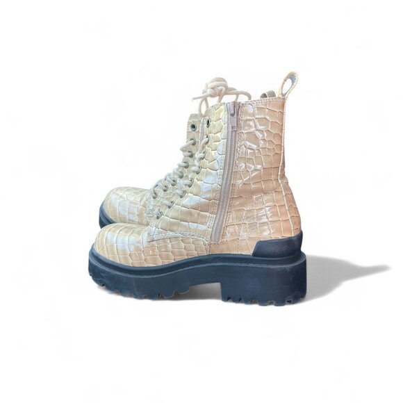 Urban Outfitters Beige Croc-Embossed Lace-Up Combat Boots With Chunky Black Sole - Picture 4 of 7